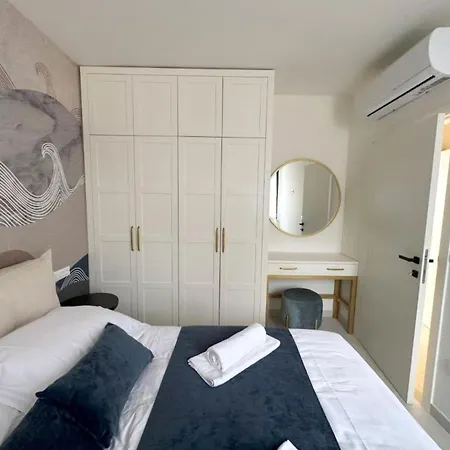 One-bedroom With Terrace The Sunset One -s2 *