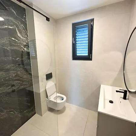 One-bedroom With Terrace The Sunset One -s2 *